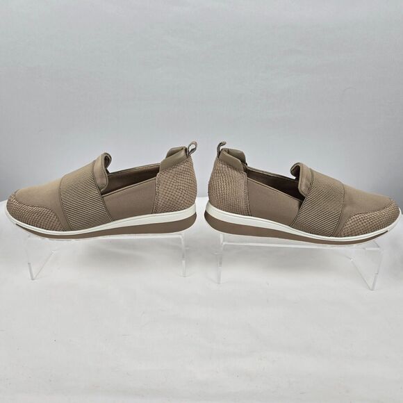 Walking Cradles Sneakers Women's 7.5 M Slip On Dakota Light Taupe W-143403 NIB - Picture 7 of 15